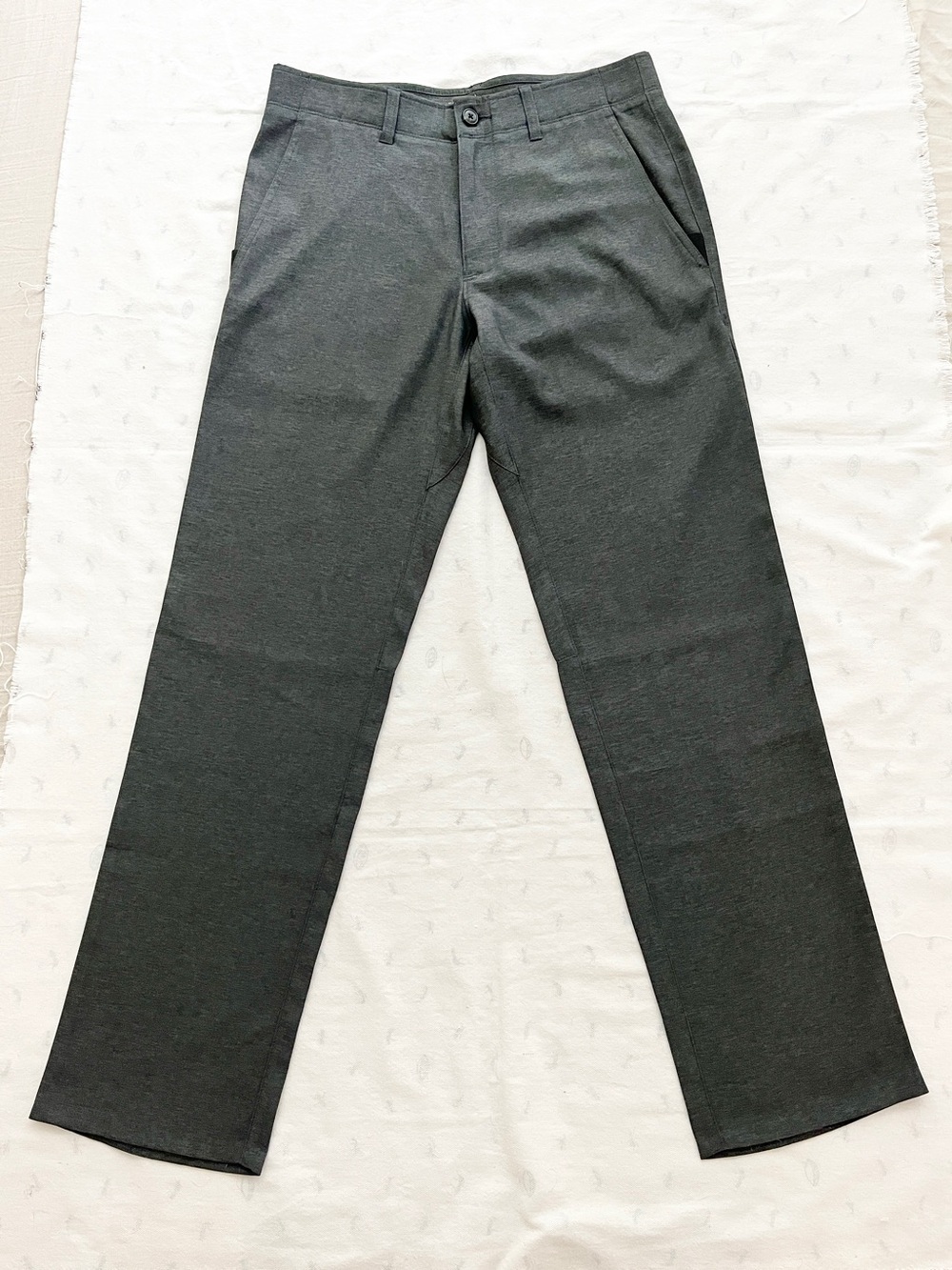 Haggar H26 Move Grey Active Stretch Pants | Straight Leg Moisture‑Wicking 32x32